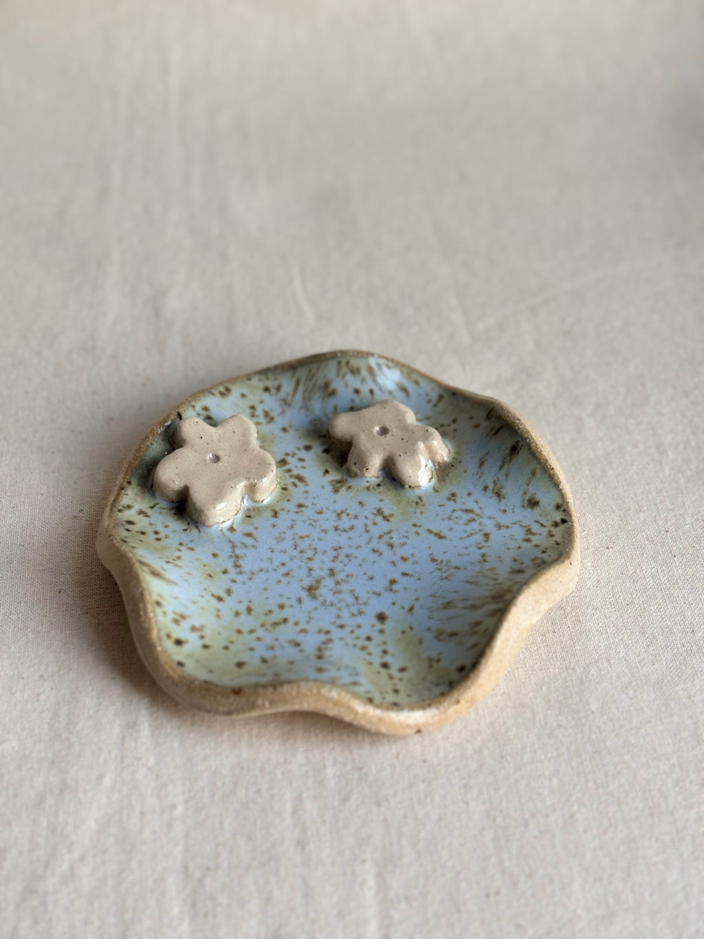 Flowers trinket dish