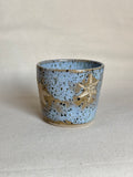 Handless cup - blue spot