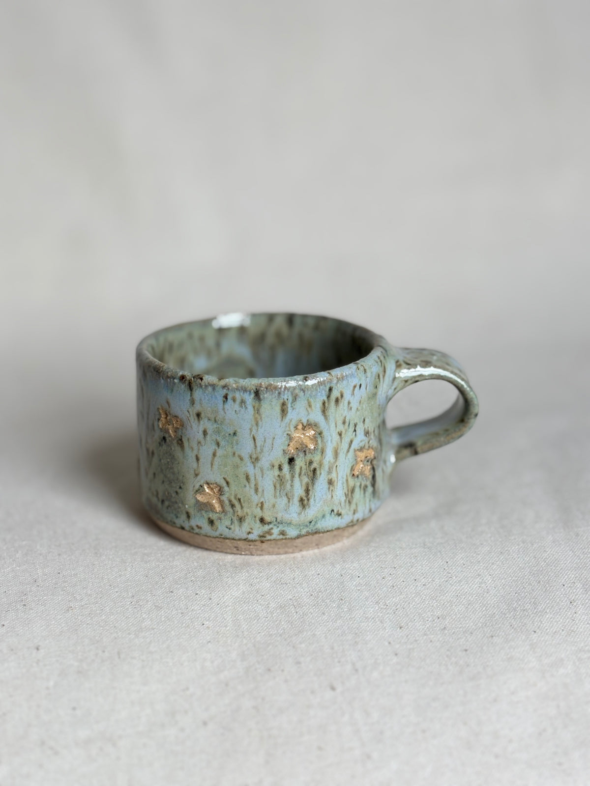 Espresso cup with flower detailing