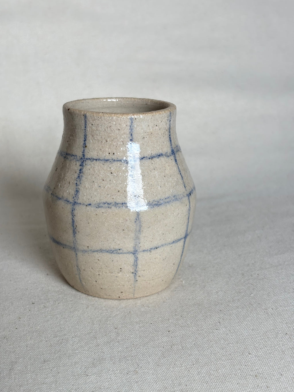 Mini grid vase