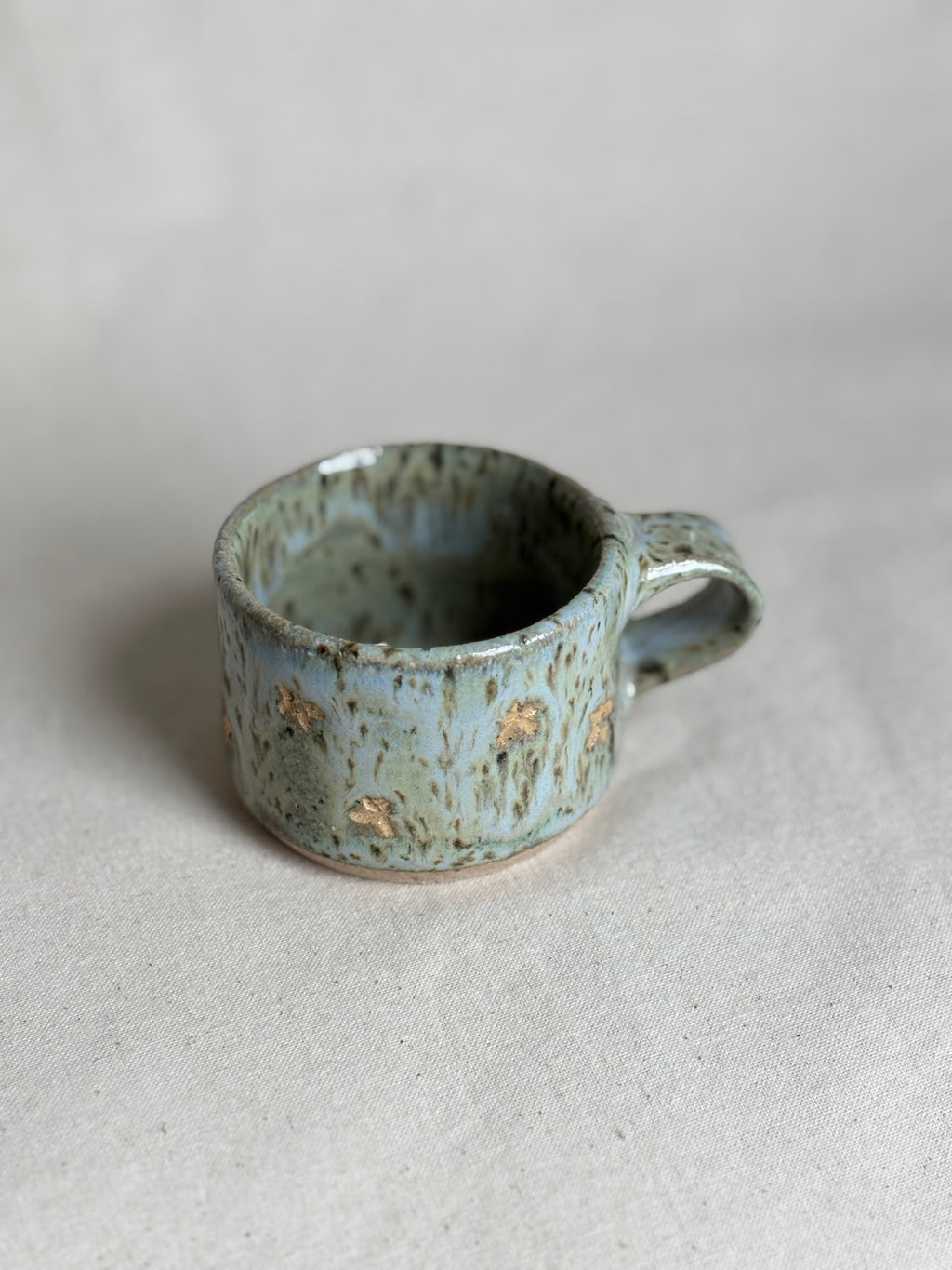 Espresso cup with flower detailing