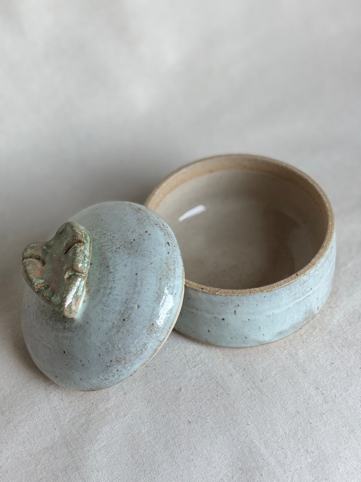 Monstera lidded trinket jar