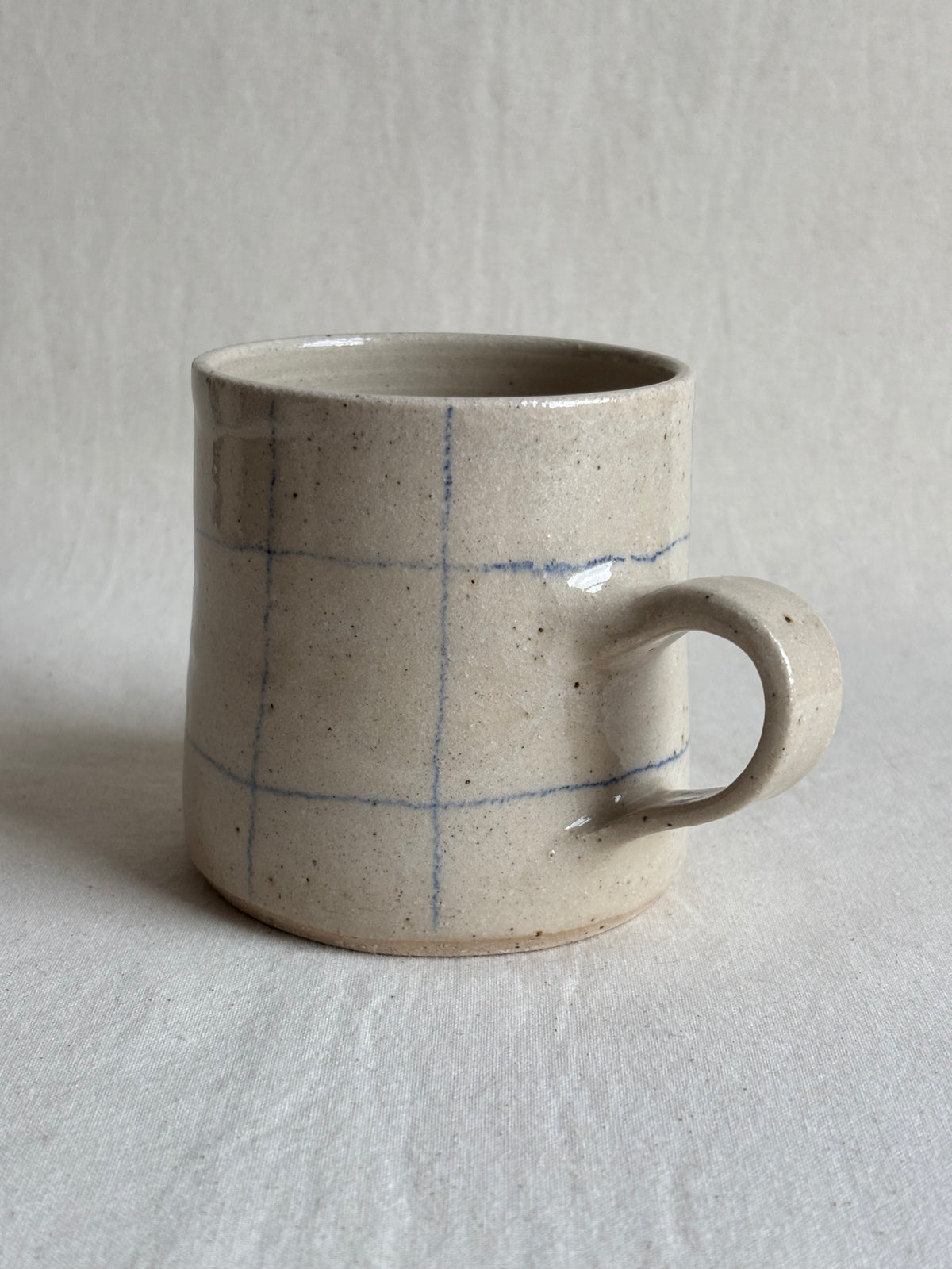 Blue grid mug