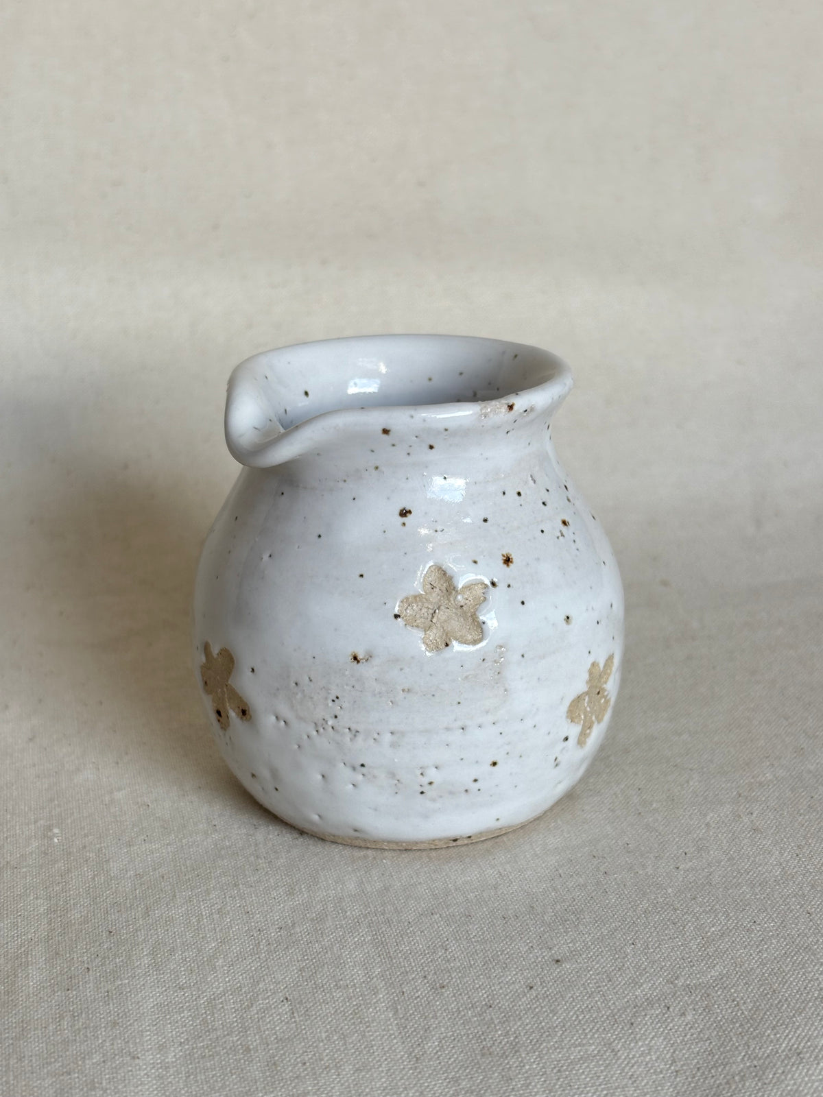 Mini milk jug - white