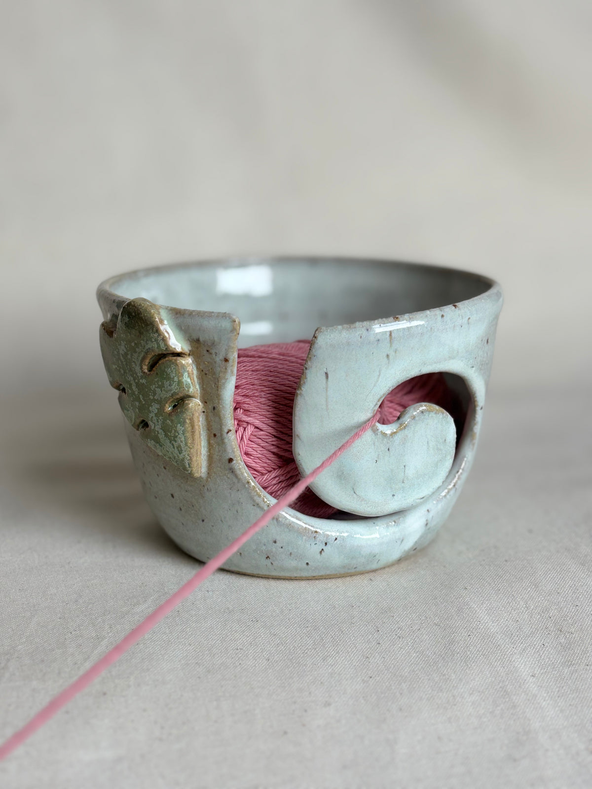 Monstera yarn bowl - blue (second)