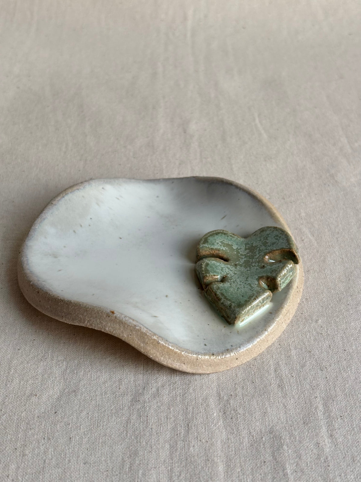 White monstera trinket dish