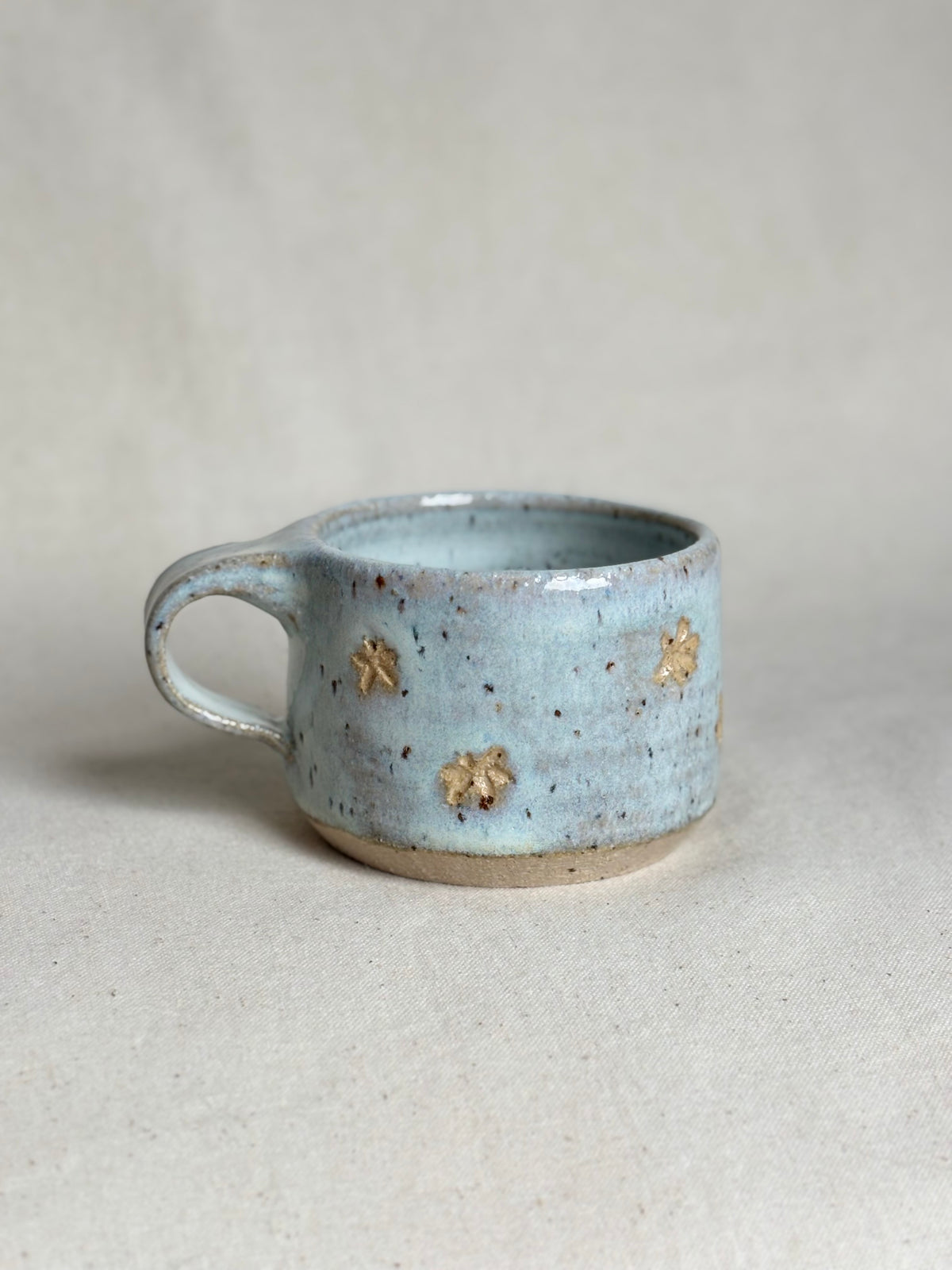Espresso cup with flower detailing