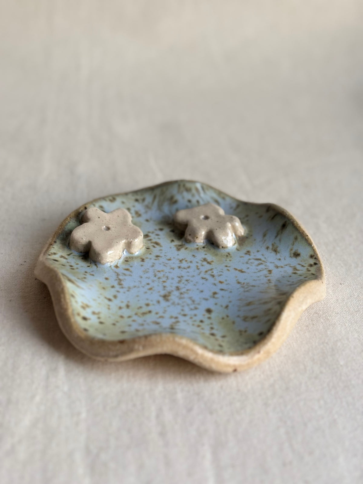 Flowers trinket dish