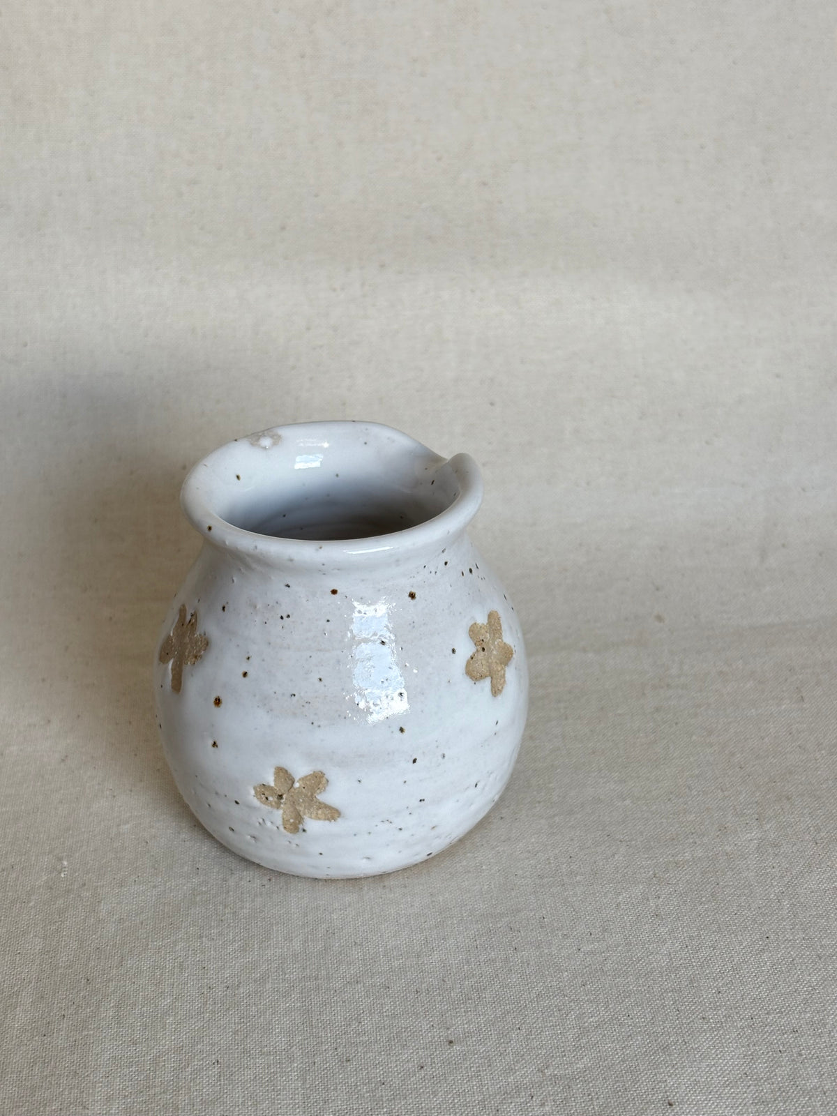 Mini milk jug - white