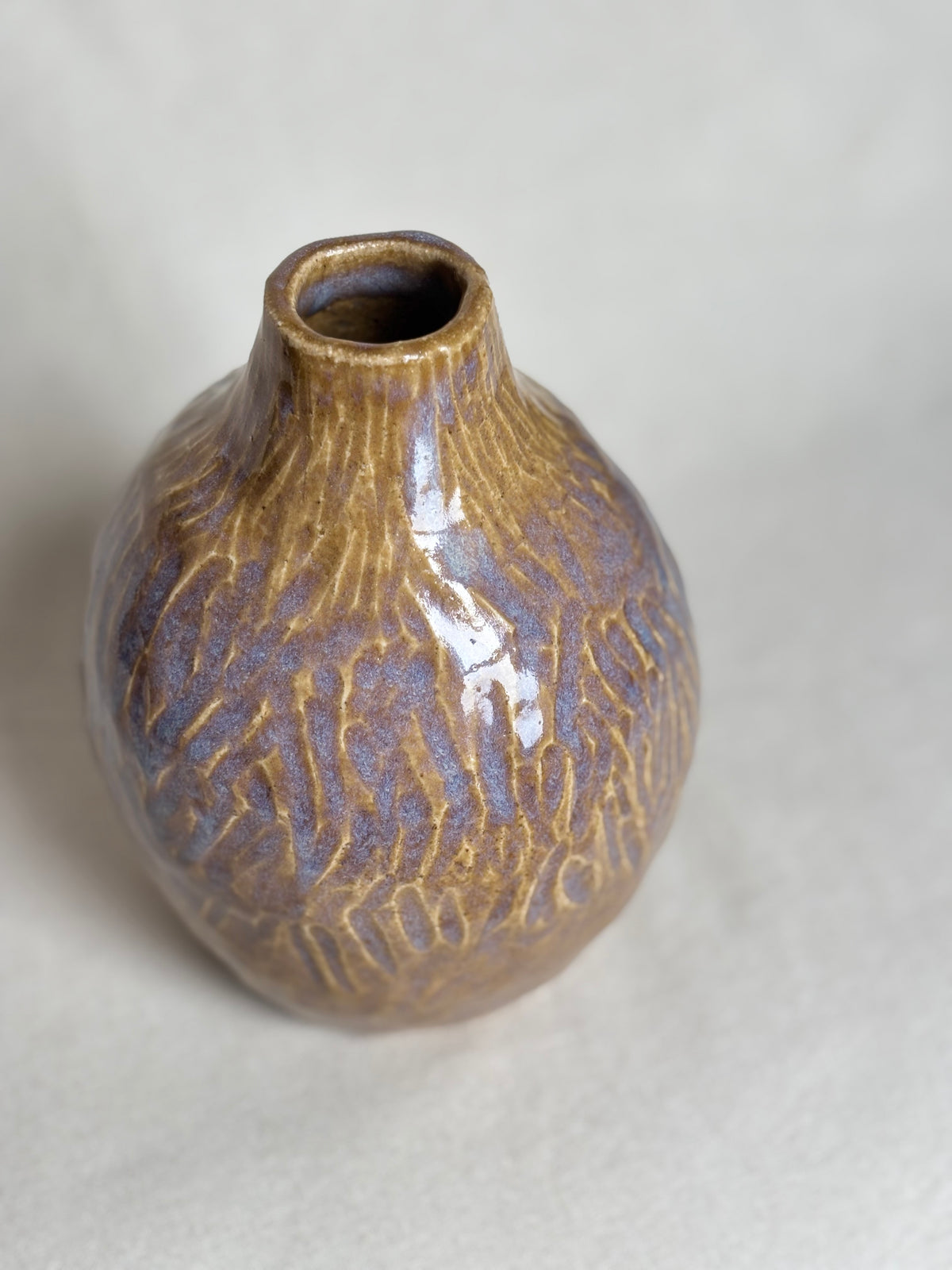 Medium size vase in honey glaze