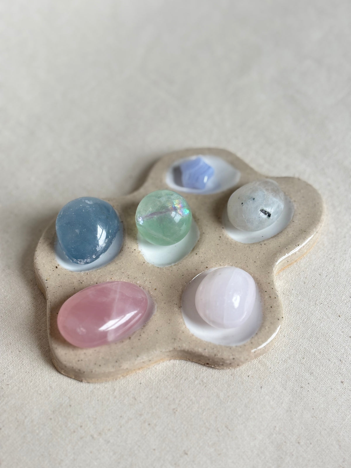 Treasure dish - clear and white