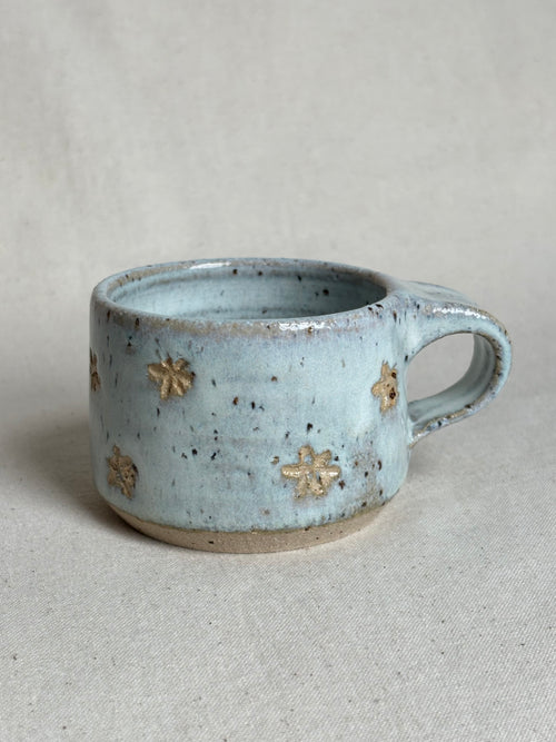Espresso cup with flower detailing