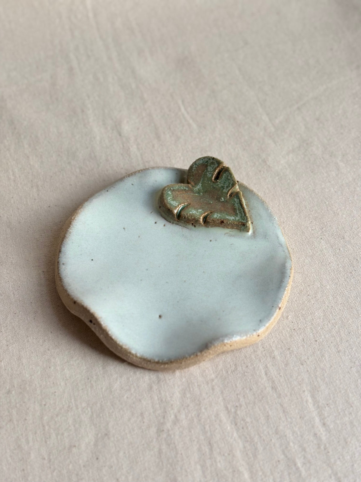 Blue monstera trinket dish